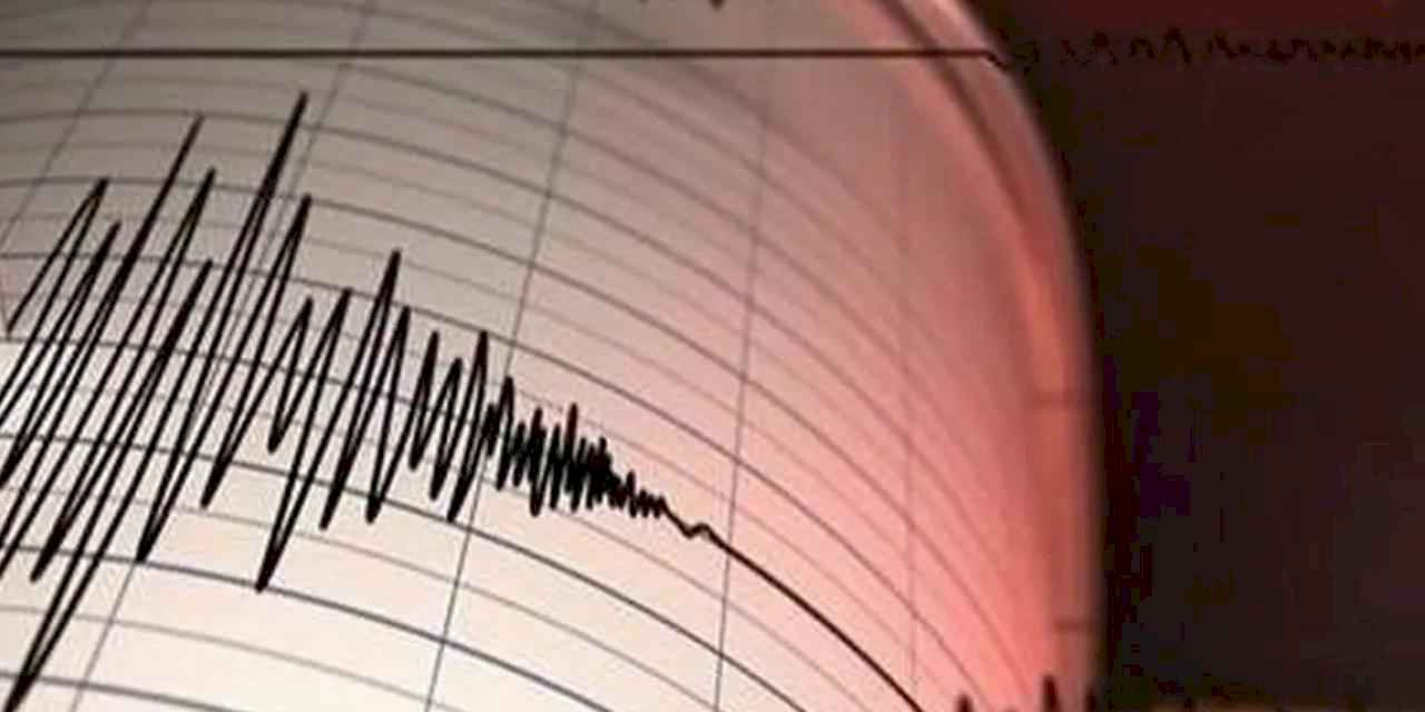 Erzurum'da deprem paniği