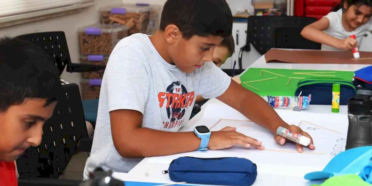 Bursa'da Osmangazili çocuklar yaz okulunda eğlenerek öğrenecek