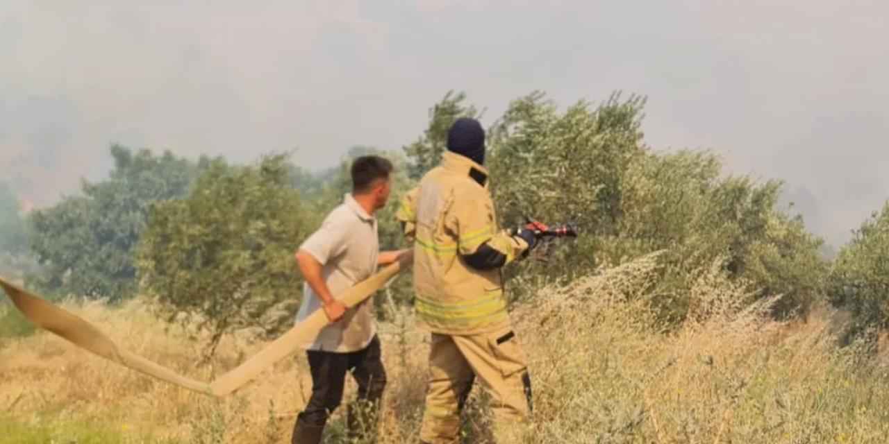 İzmir Ödemiş’te yangınla mücadele sürüyor