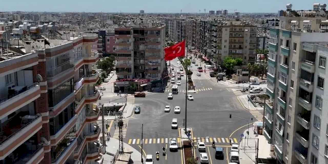 Mersin Tarsus Cetvel Kavşağı yenilendi