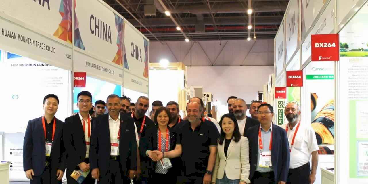 Bursalı marketçiler İstanbul'da ticari köprüler kurdu