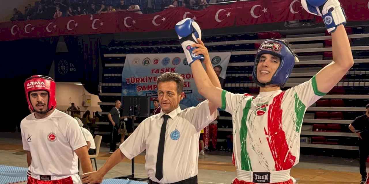 İzmir Bostanlısporlu Sarp Erbaş’tan büyük başarı