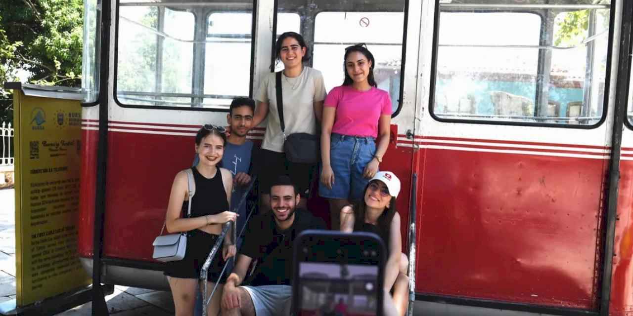 Yabancı öğrenciler sosyal medyadan Bursa Osmangazi’yi tanıtacak
