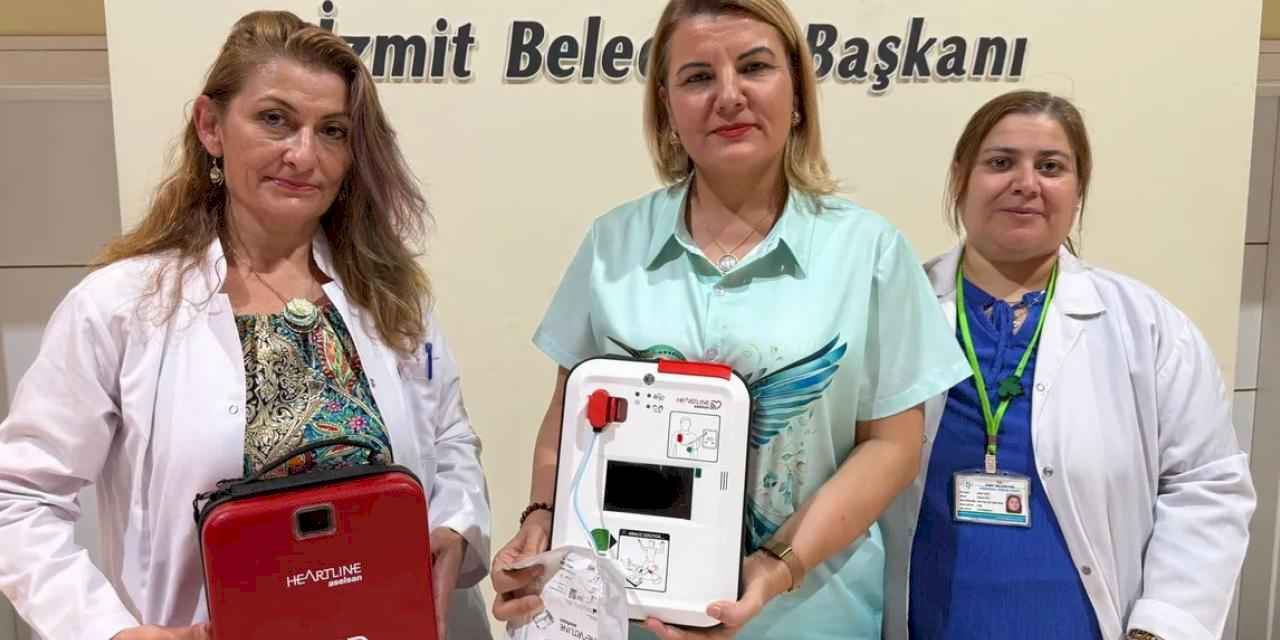 Volkan Konak'ın kaybı farkındalık oluşturdu... Kalp krizi için İzmit'e elektroşok cihazları kuruldu