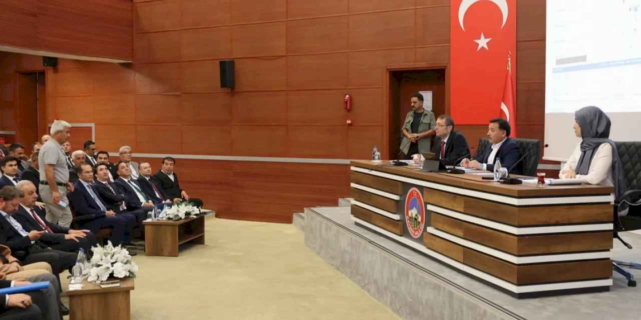 Kayseri’de yatırım ve koordinasyon toplantısı