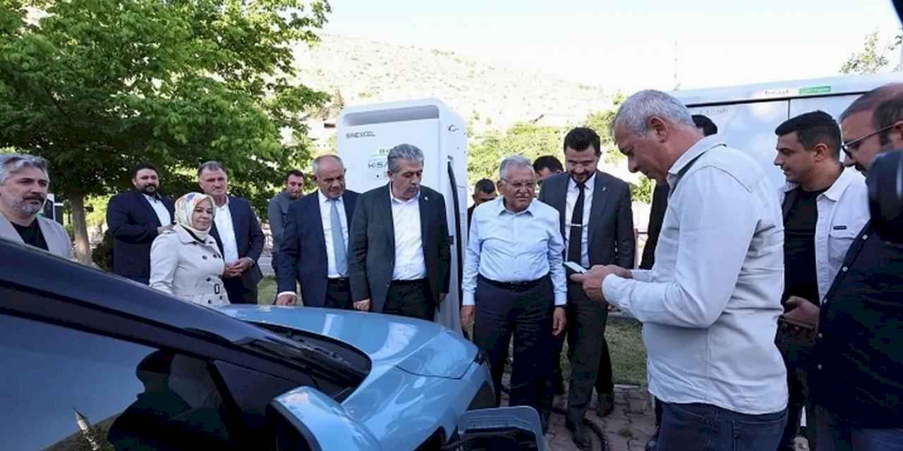 Kayseri Büyükşehir geleceği şarj ediyor