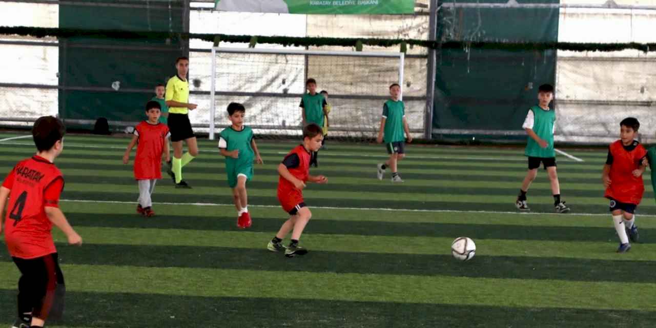Konya Karatay'da geleneksel turnuvaya kayıtlar başladı