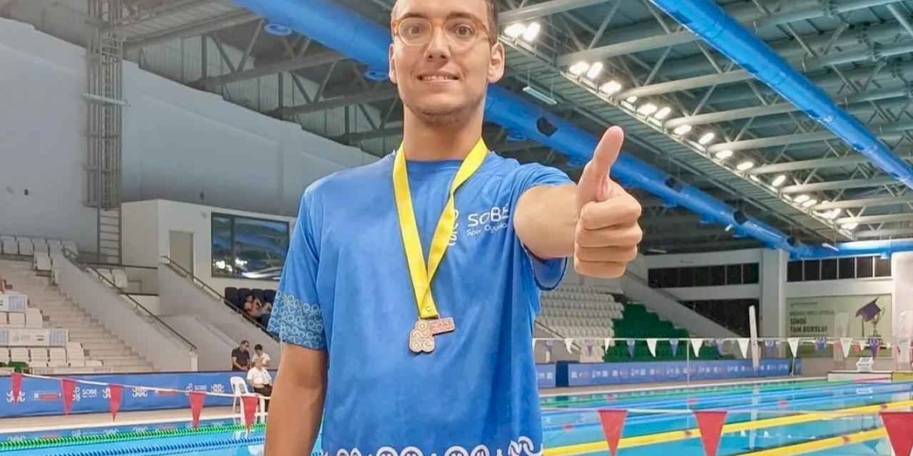 Deniz Can İzmir Narlıdere'nin gururu oldu