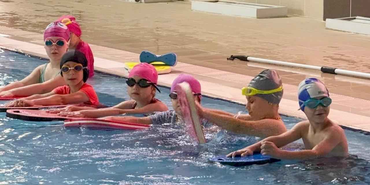 Yalova'da çocukları serinleten aktivite