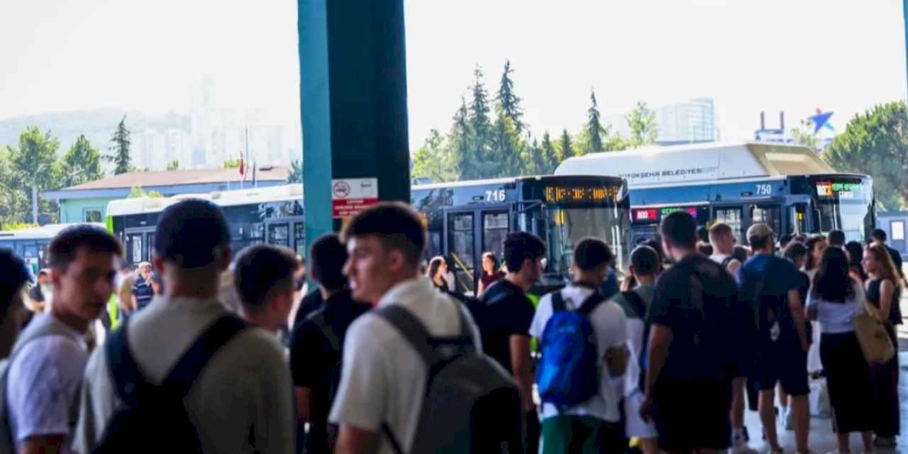 800CK, 1 ayda 46 bin vatandaşı sahillere taşıdı