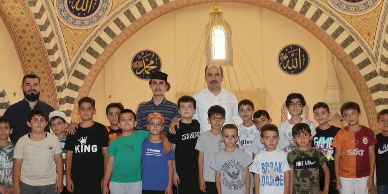 Başkan Altay Konya'da öğrencilerle buluştu