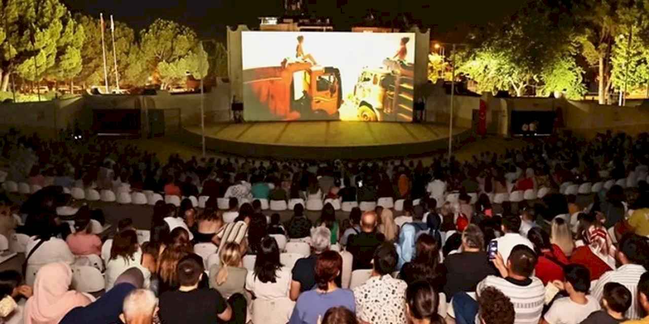 Denizli Büyükşehir’in yaz akşamları sinema keyfi yeniden başlıyor