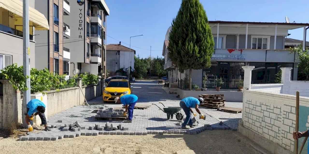 İzmit Yörükler Sokak’ta bozulan parke yola yenileme