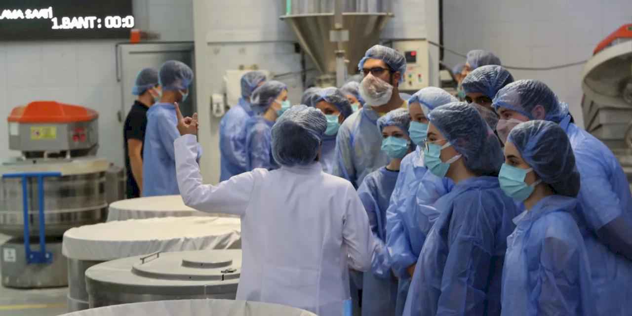 Bursalı gençlerden BESAŞ’a teknik gezi