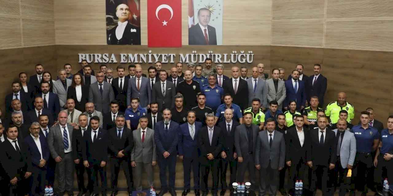 Bursa Emniyeti'nde 70 başarılı personel ödüllendirildi