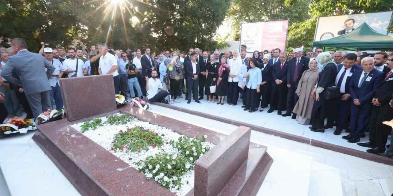 Gümilcine’de Dr.Sadık Ahmet anmasına Kocaeli'den katılım