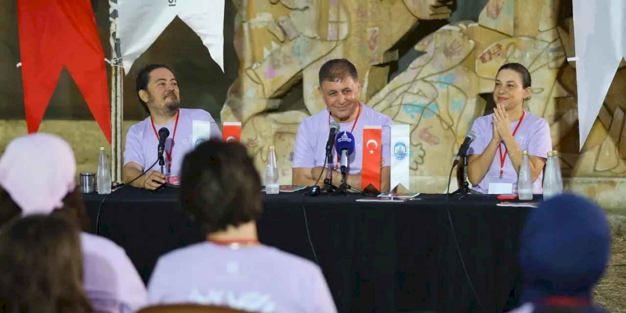 Geleceğin şehir plancıları Efes Selçuk’ta buluştu