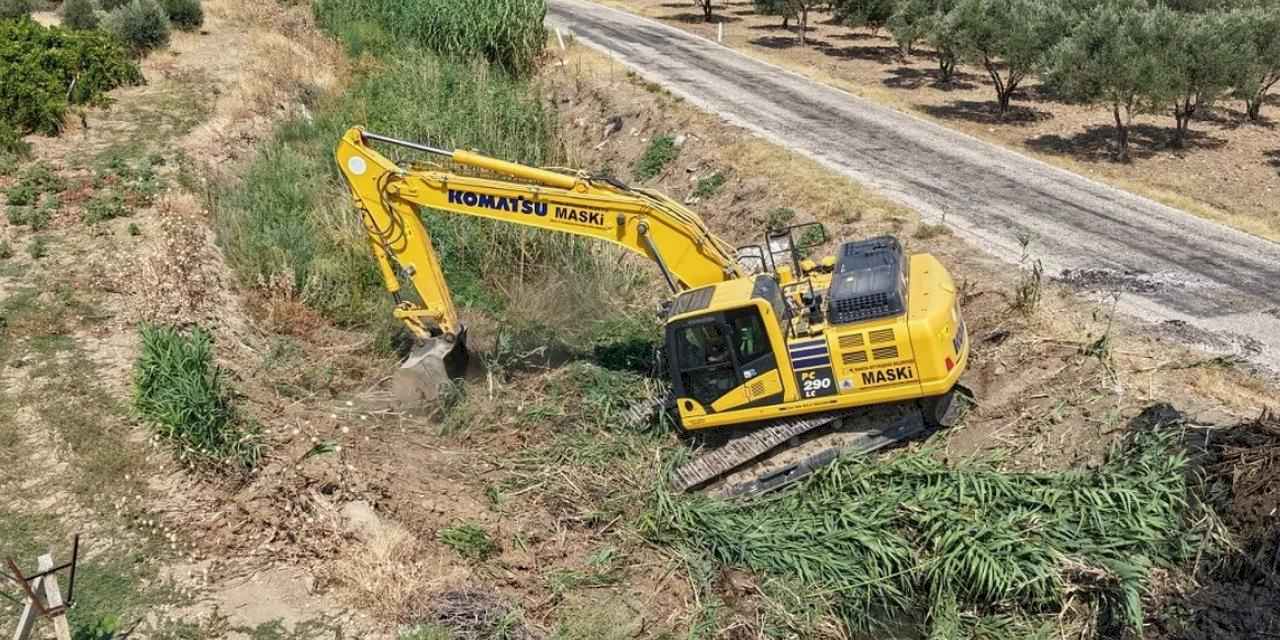 Manisa Gümülceli'de olası taşkınlara karşı temizlik