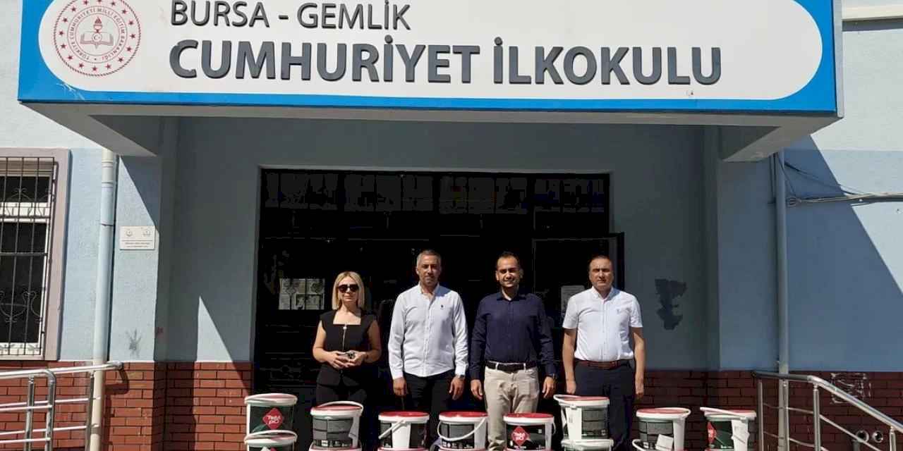 Bursa Gemlik'te eğitime renkli destek