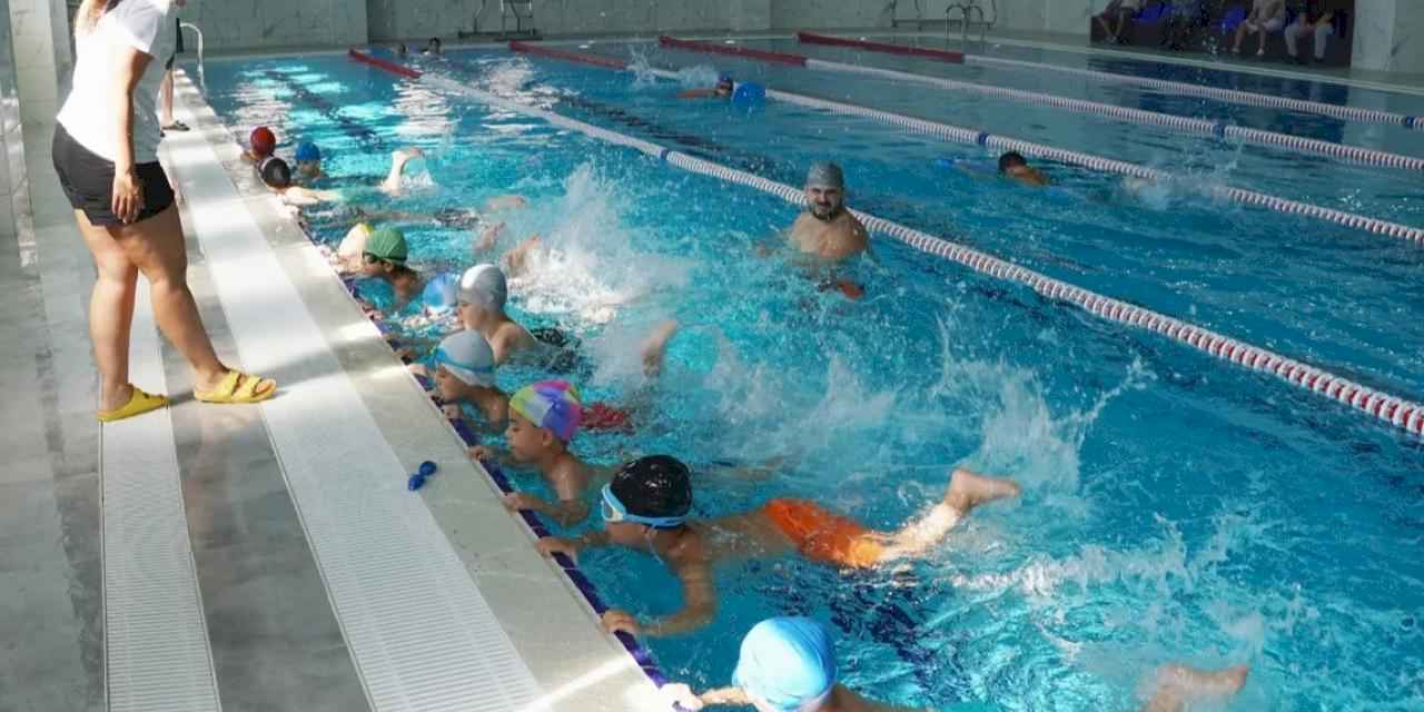 Bursa İznik'te yüzme bilmeyen kalmayacak