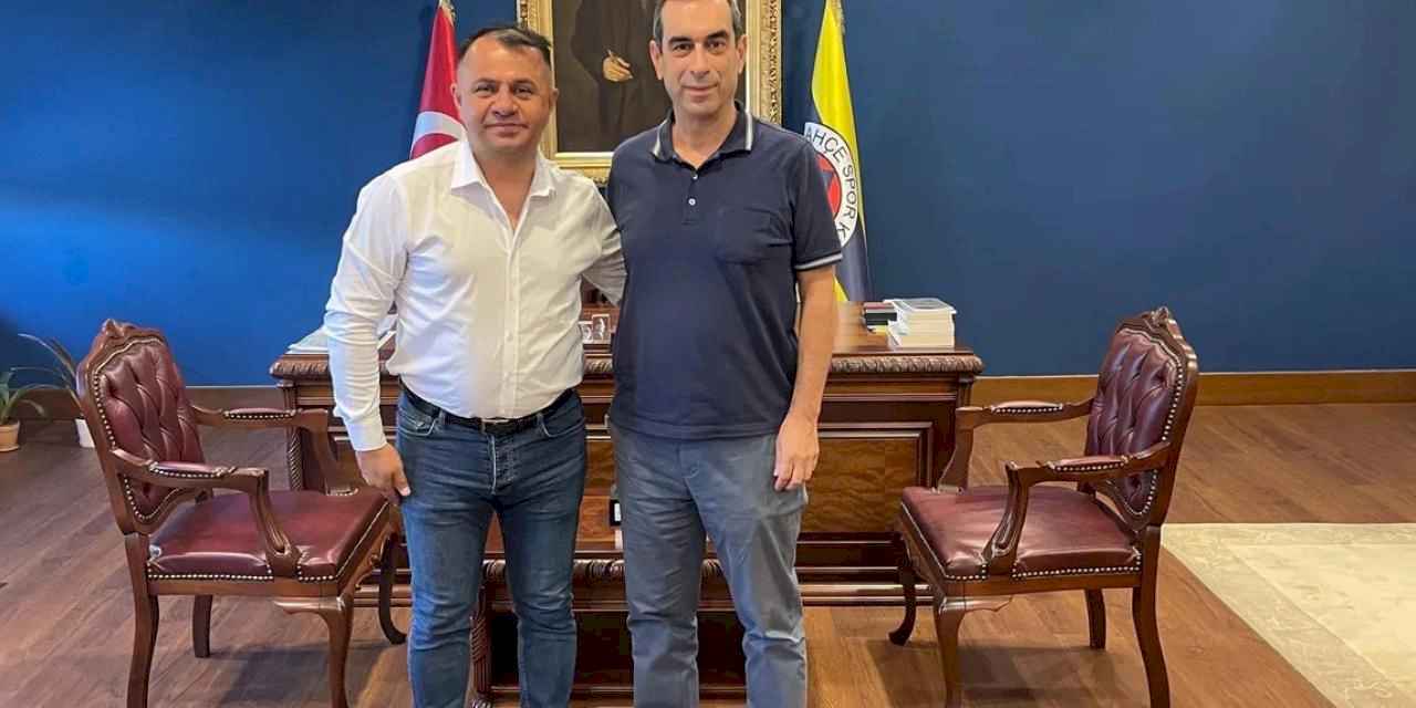 Bekir Ayaz'dan Fenerbahçe'ye ziyaret