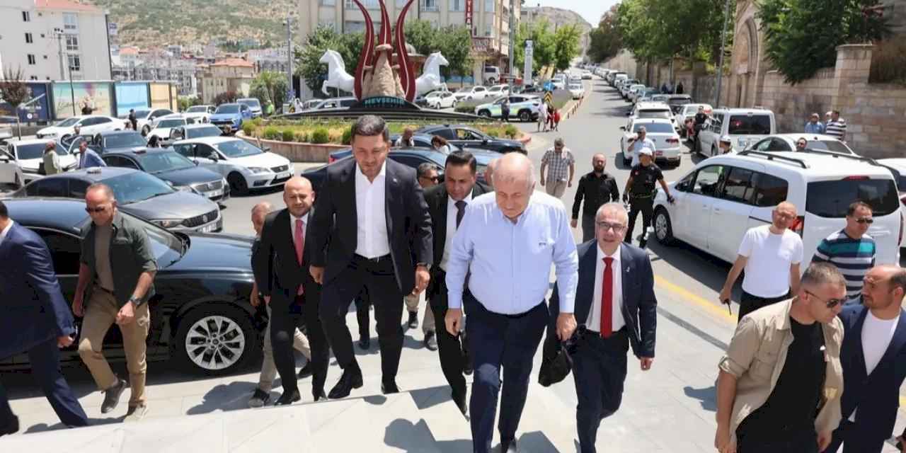 Ümit Özdağ'dan Rasim Arı'ya ziyaret