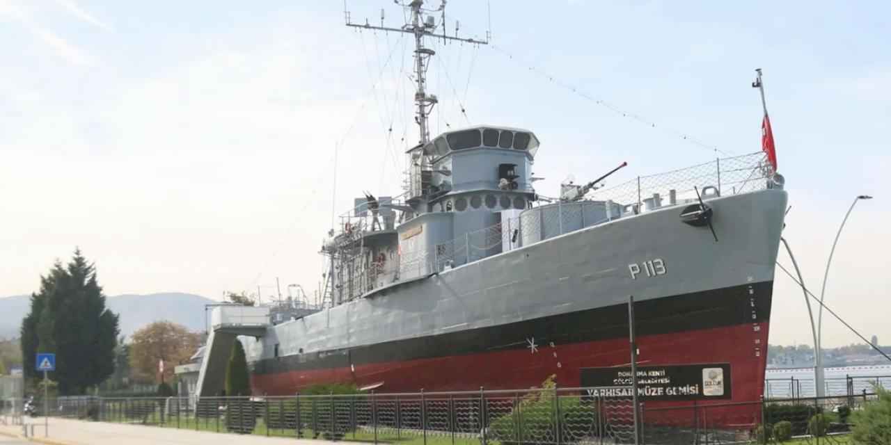 Gölcük'te Yarhisar müze geminin ziyaret günlerine ayar