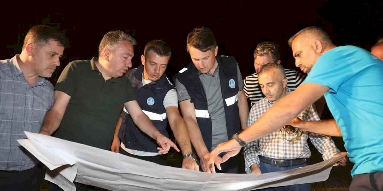 SASKİ Hendek’te gece boyunca çalıştı