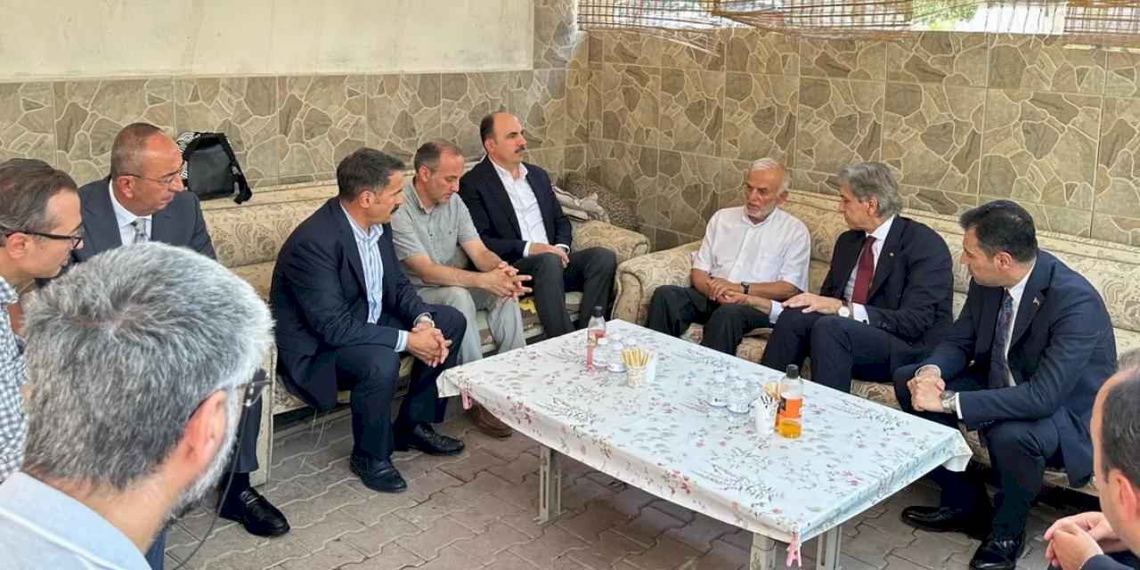 Konya protokolünden şehit Can'ın ailesine taziye ziyareti