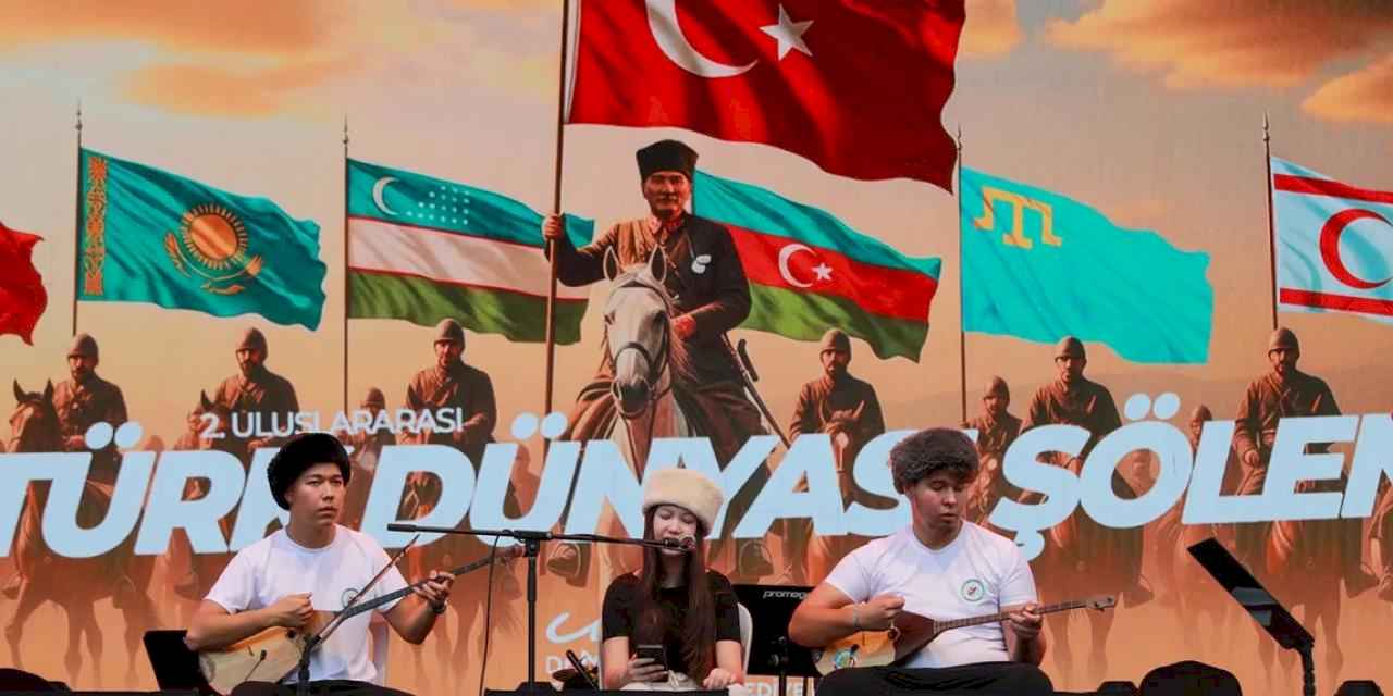 Ankara Keçiören’de Türk Dünyası Şöleni’nde muhteşem final