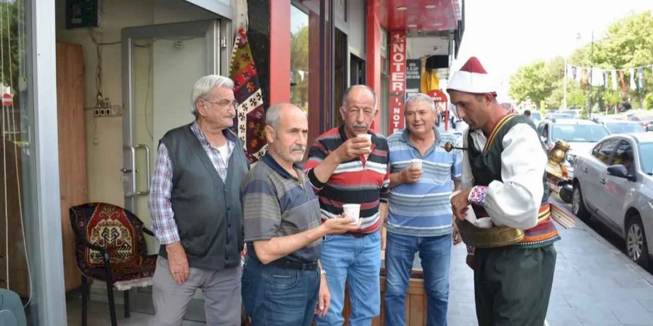 Nevşehir Belediyesi'nden limonata ikramı