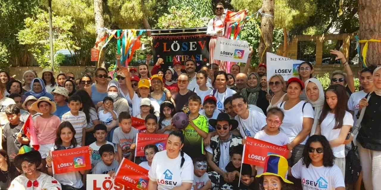 İstanbul Anadolu Yakası'nda LÖSEV pikniği