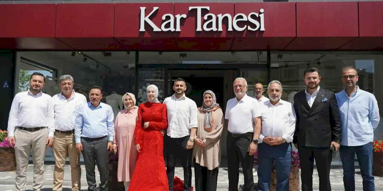 Kayseri Talas'ta Karbeyaz Gelinlik Evi'ne tam not