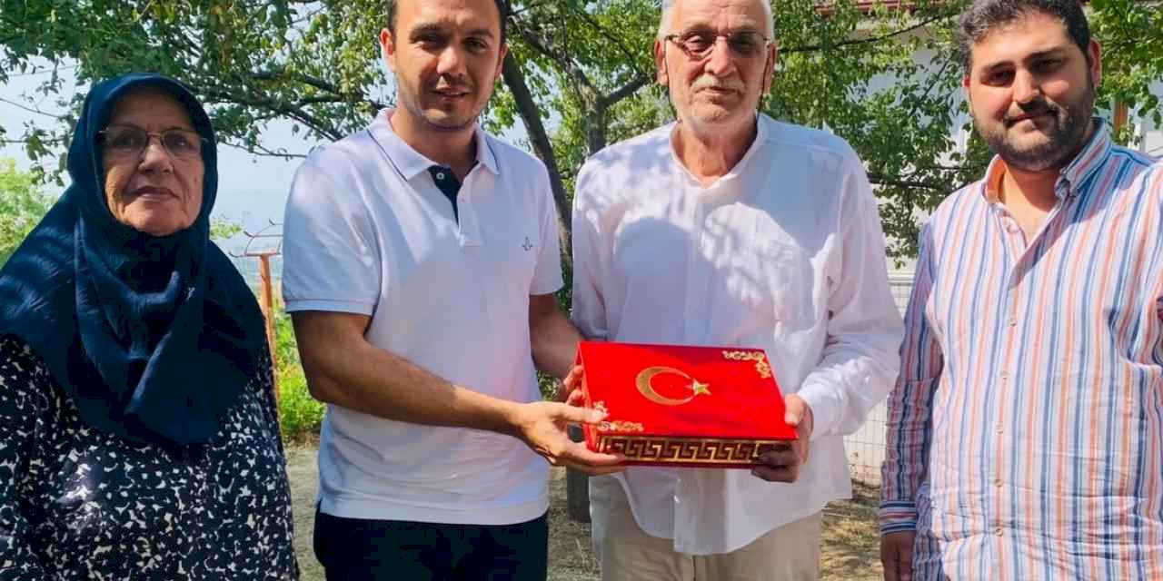 İzmit Belediyesi gazilere vefa ziyaretlerine devam ediyor