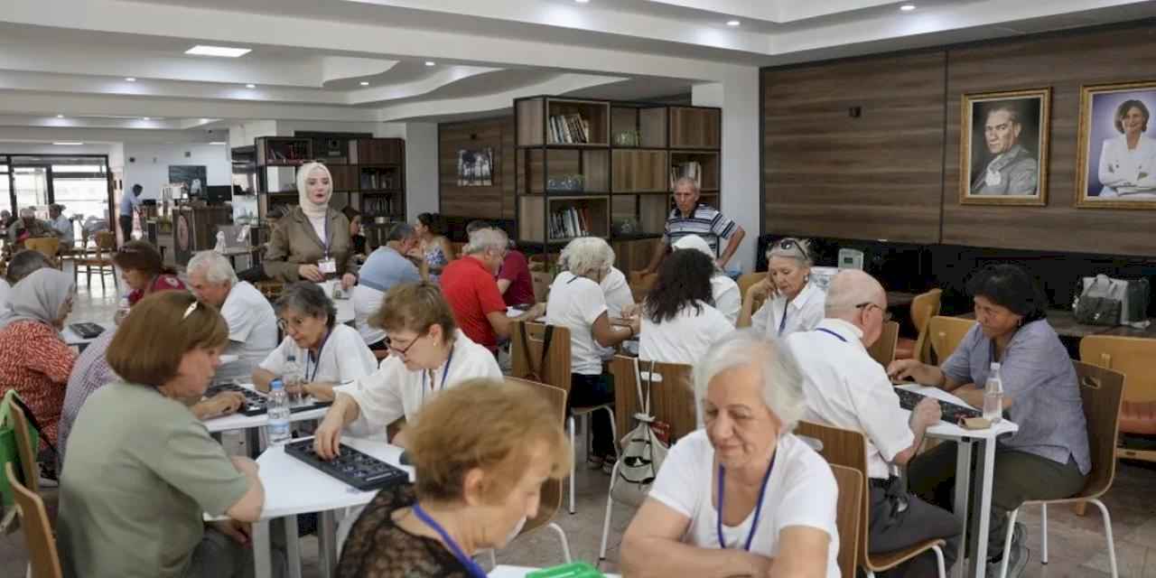 Eskişehir'de yaşlılara moral dopingi
