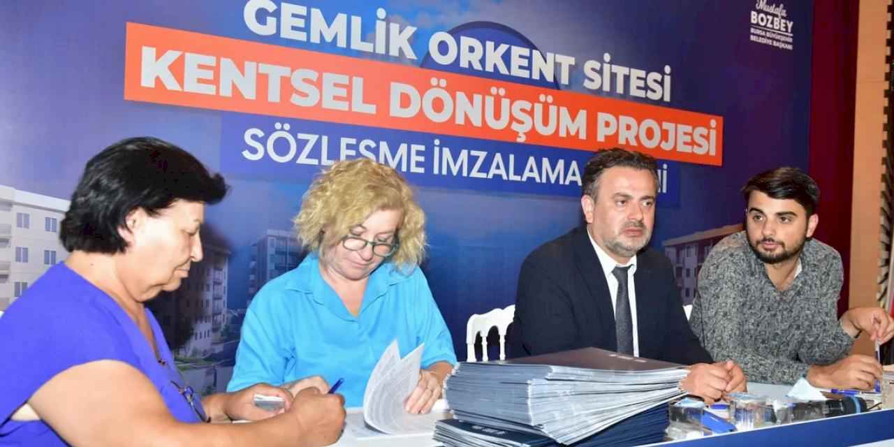 Bursa Gemlik'te hak sahiplerinden 'dönüşüm'e noter huzurunda imza