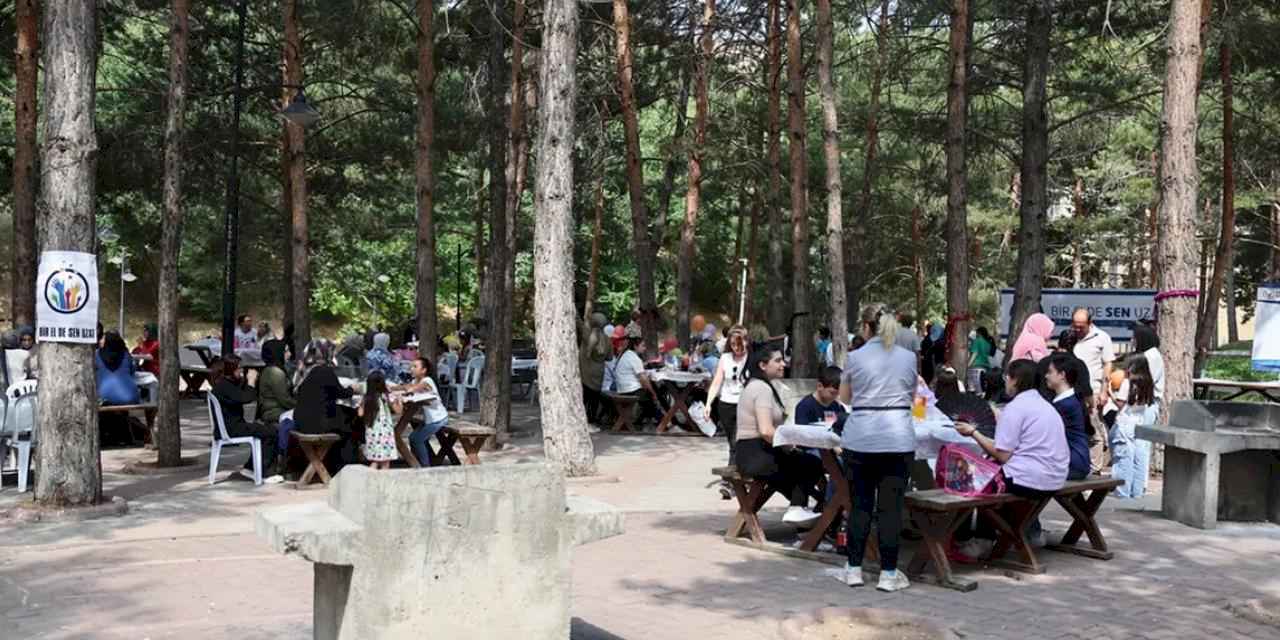 Sivas'ta Sevgi Teyze’ye duyarlı destek