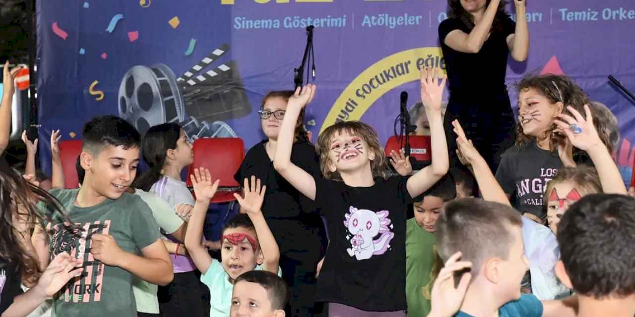 Bursa Osmangazi’de yaz etkinlikleri mahallelere neşe getirdi