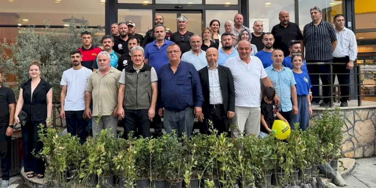 Kocaeli Büyükşehir’den Geyve’ye fidan desteği