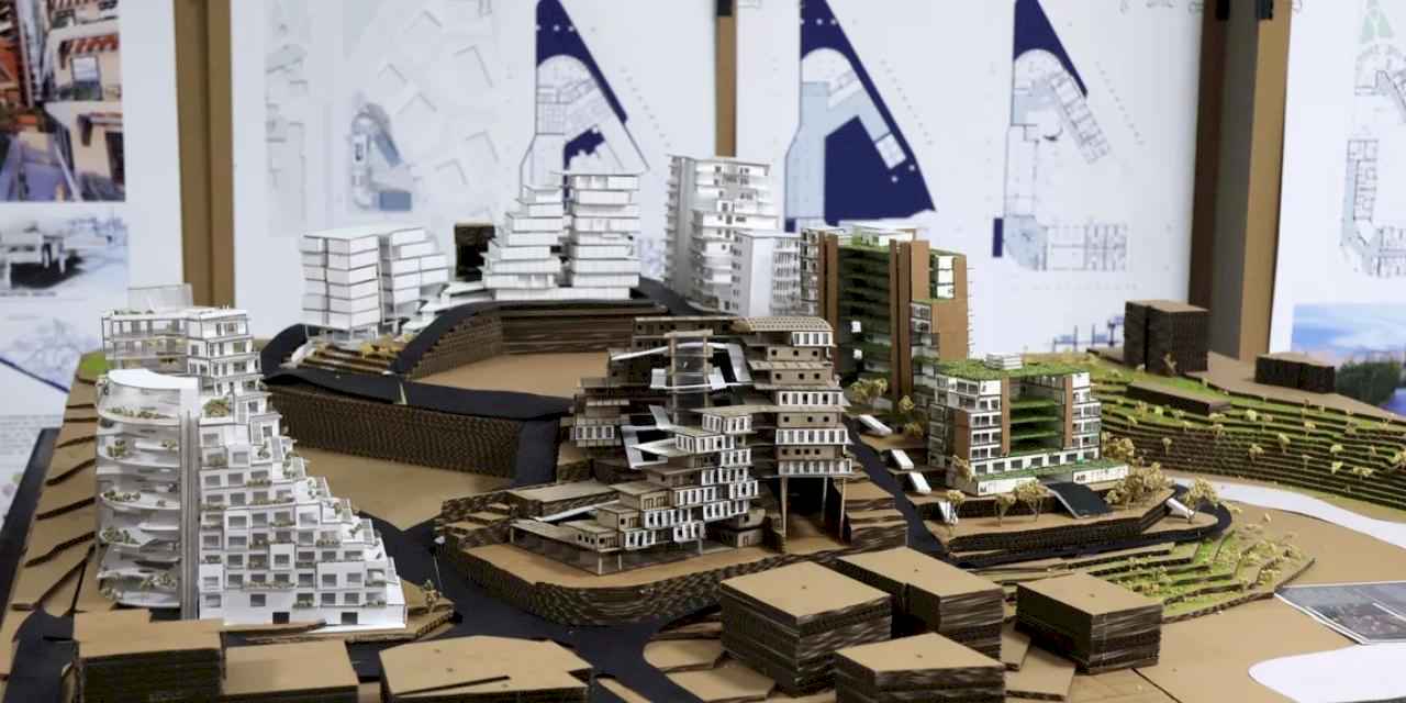 İzmir Karabağlar’da kentsel dönüşüm için yeni nesil tasarımlar sergisi açıldı