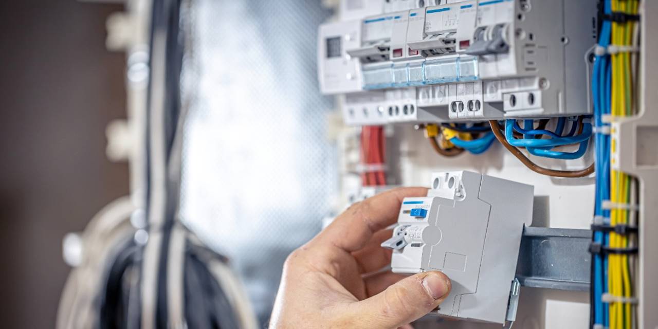 Elektrik Dağıtım Panosu Seçerken Nelere Dikkat Edilmeli?