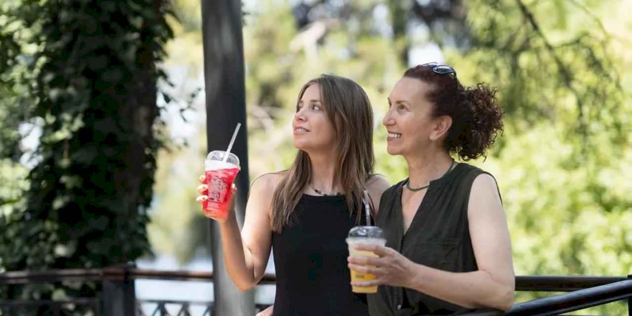 Şato’nun terasları sosyal yaşam alanı oldu