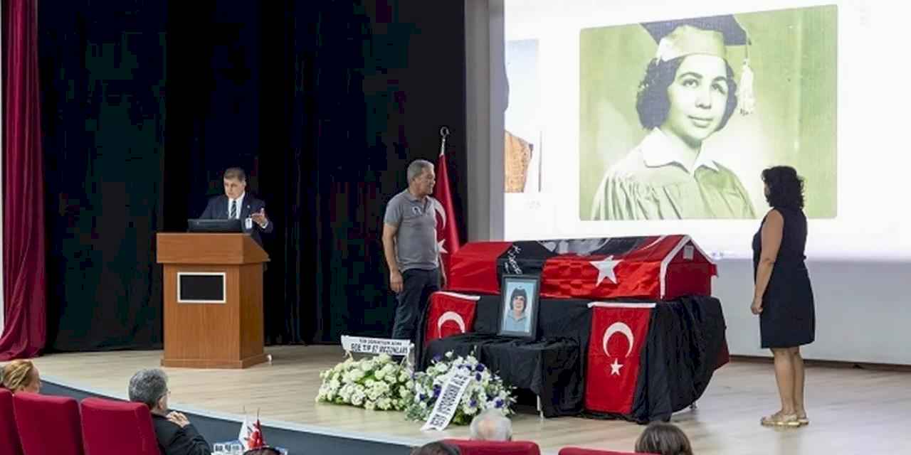 Cemil Tugay’dan hocası Emel Tümbay’a duygusal veda