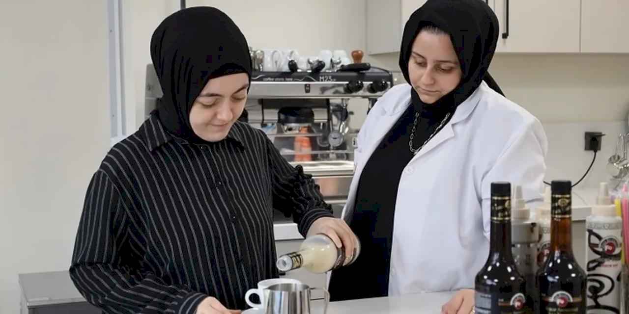 Kocaeli'nin özel 'Gonca'sı engelleri kaldırıyor