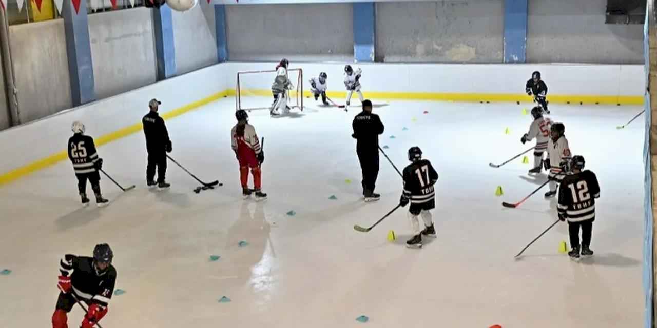 Buz Hokeyi Gelişim Kampı ilk kez Antalya'da