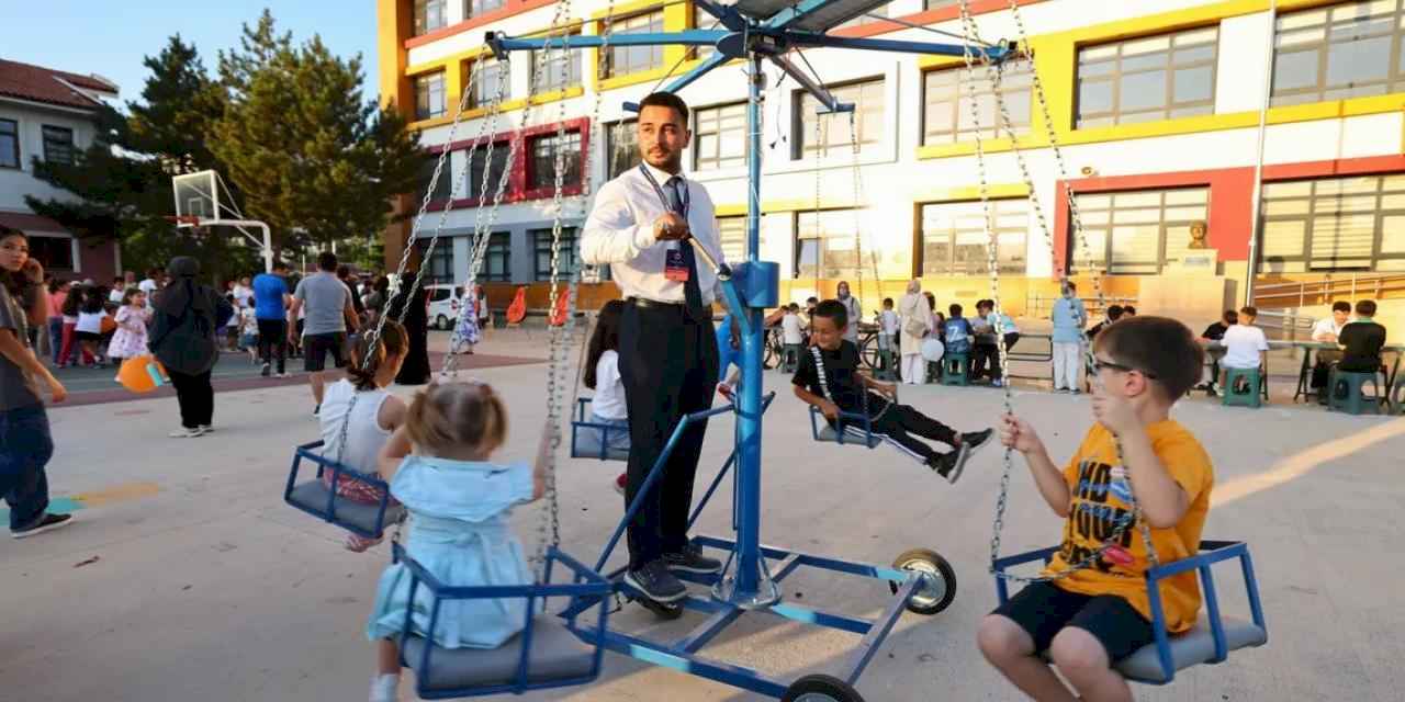 Tokat'ta mahalle şenlikleri çocukları coşturuyor