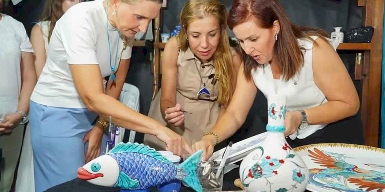 Kadın Emeği Çarşısı kapılarını açtı