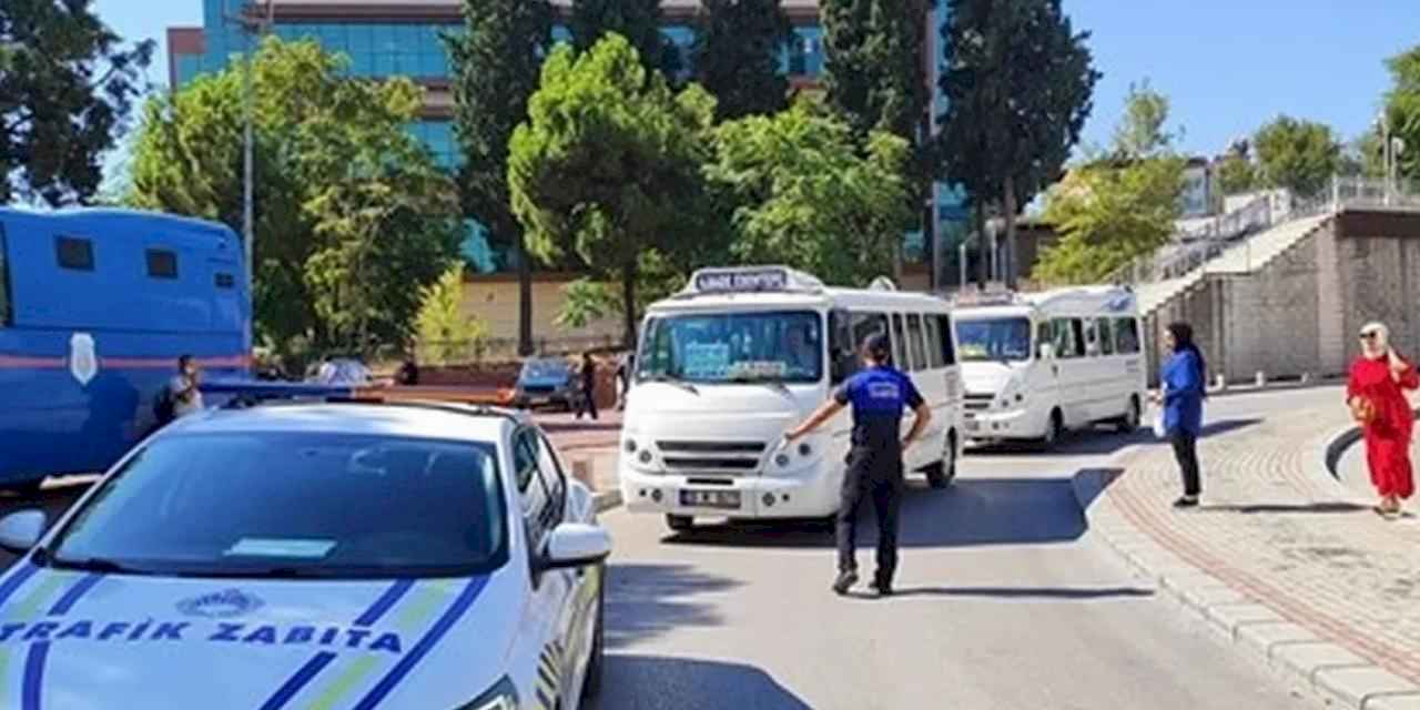 Zabıta, trafik ve yolcu konforu için sahada