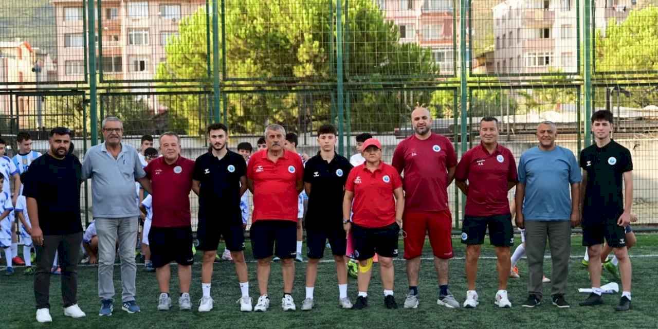 Bursa Gemlik'te yaz tatili sporla değerlendiriliyor