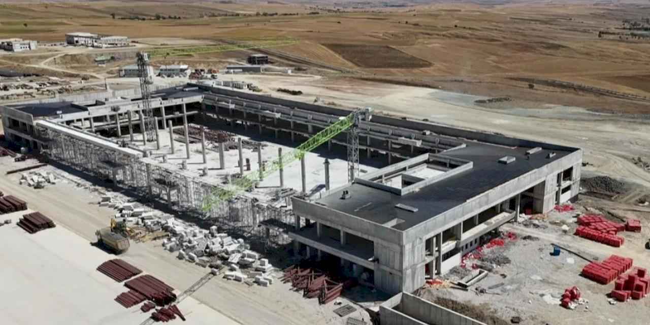 Orta Anadolu'nun kalbinde yeni havalimanı yükseliyor